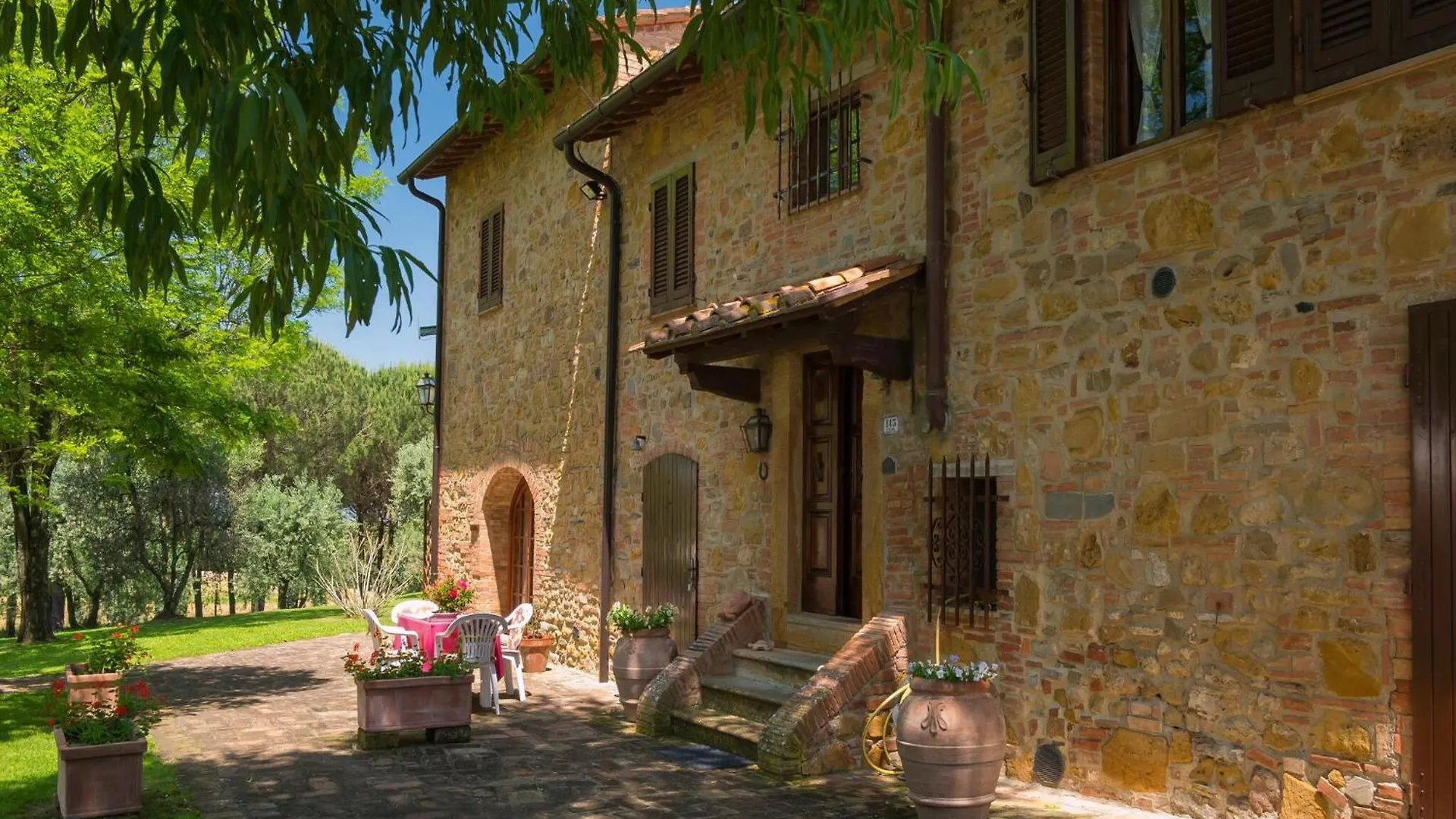 Apartment In Farmhouse With Garden And Pool Montaione