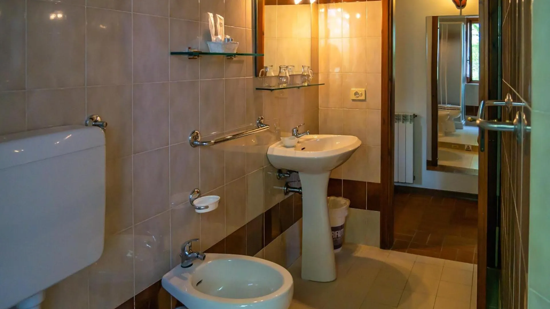 Apartment In Farmhouse With Garden And Pool Montaione Italien